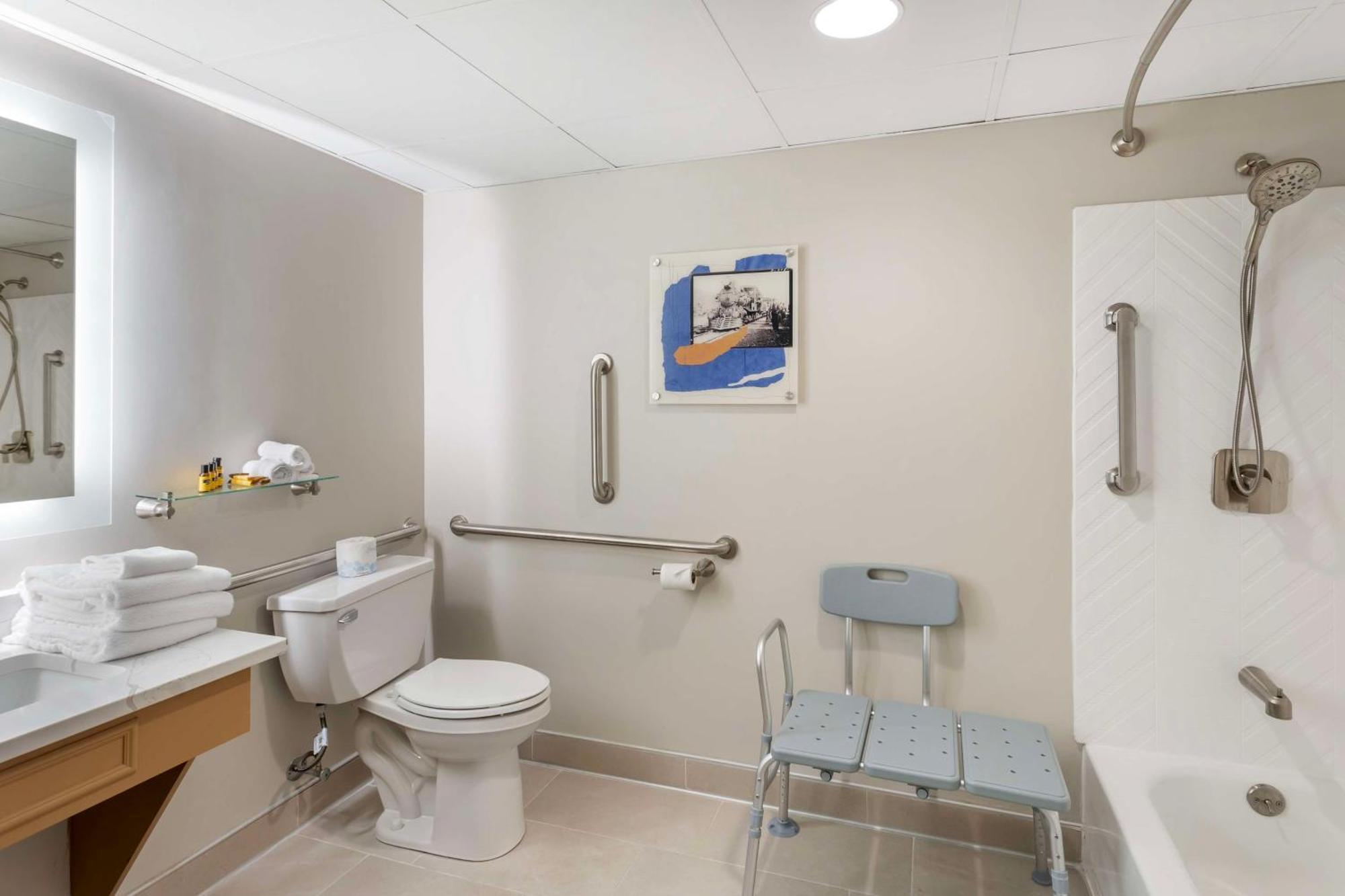 Best Western Plus Heritage Rail Inn & Suites York Exteriér fotografie