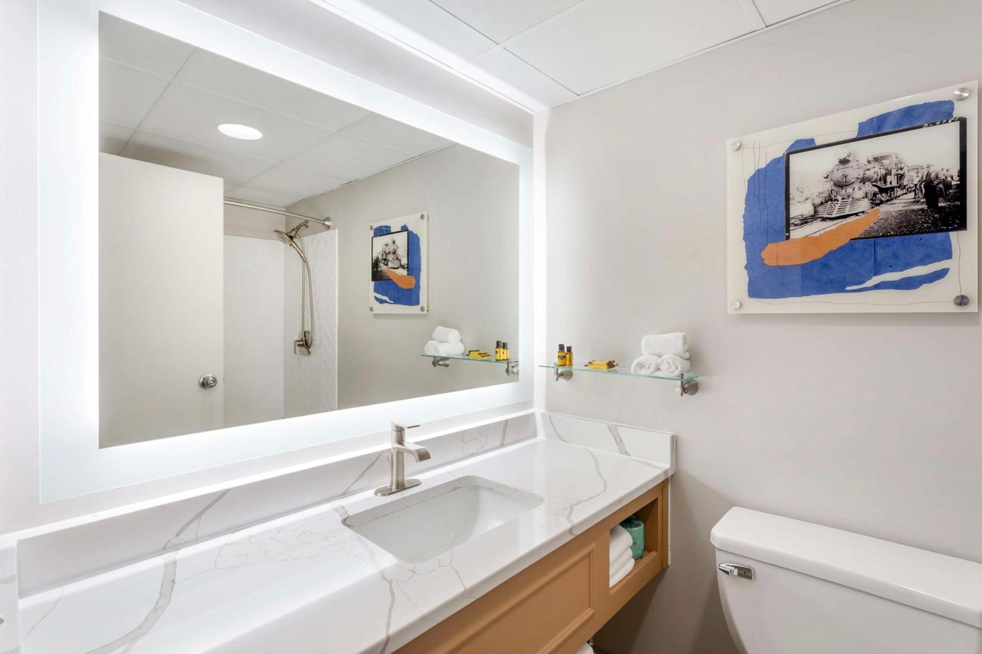 Best Western Plus Heritage Rail Inn & Suites York Exteriér fotografie