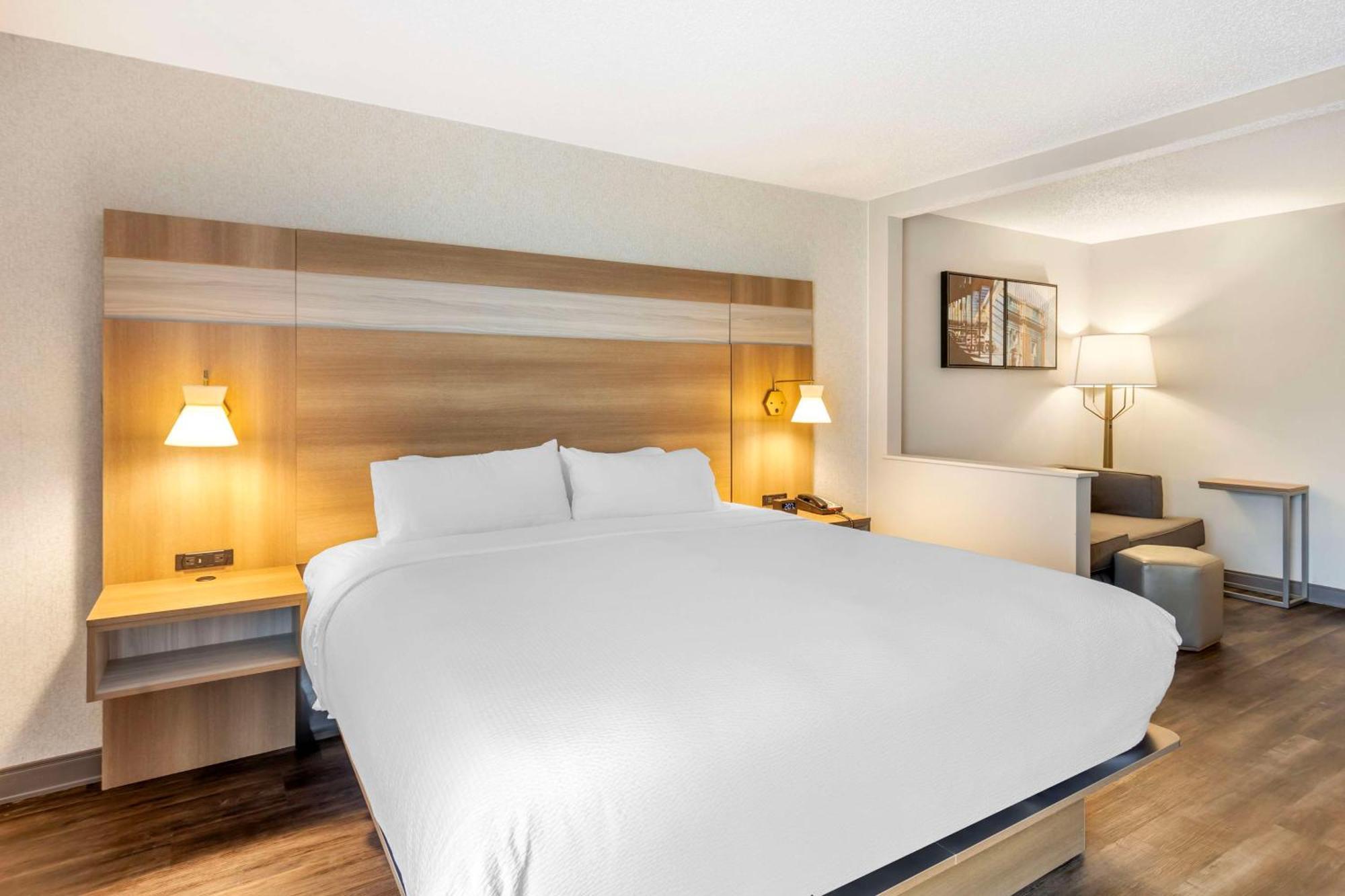 Best Western Plus Heritage Rail Inn & Suites York Exteriér fotografie
