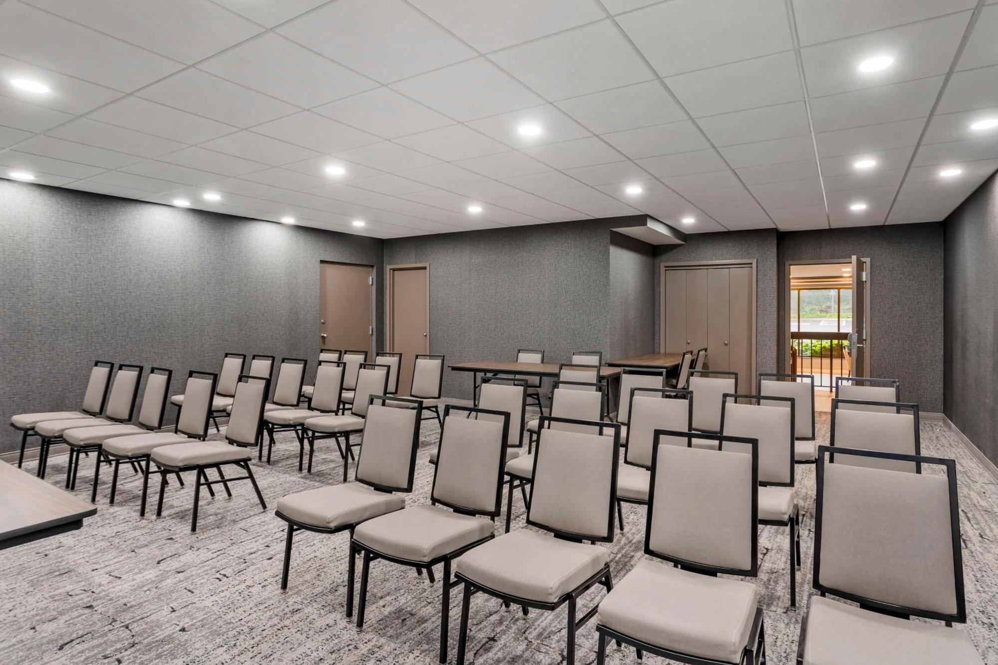 Best Western Plus Heritage Rail Inn & Suites York Exteriér fotografie